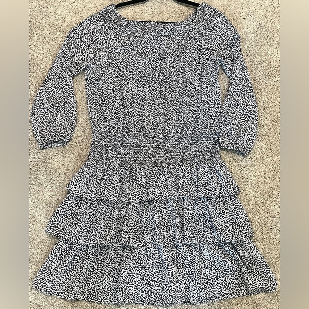 Michael Kors Sunari Navy & White Floral Off the Shoulder Dress Size: Medium - Picture 9 of 14